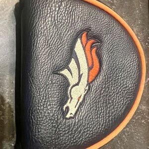 DENVER BRONCOS MALLET PUTTER COVER